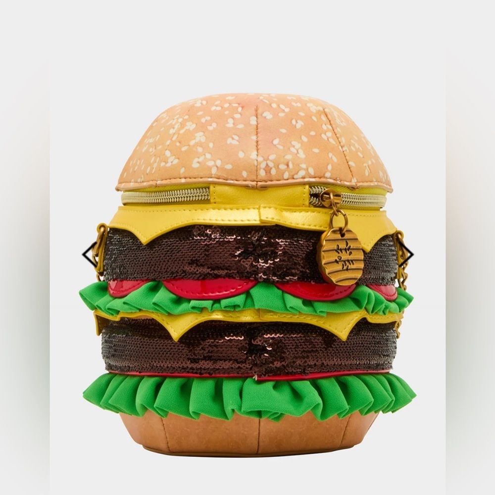 NIP 2025 Betsey Johnson Kitsch Nice Buns Crossbody Bag Double Cheeseburger 🍔 - Picture 3 of 8